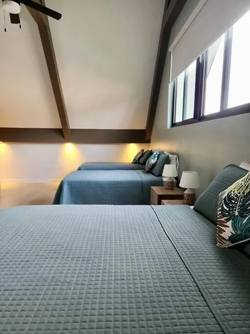 Villa Blue Moon Bon Accord Village
